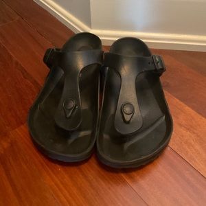 Birkenstock flip flops in good condition